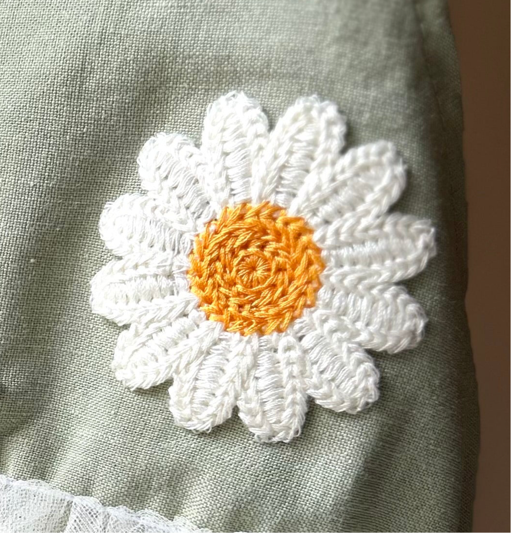 Lace Daisies